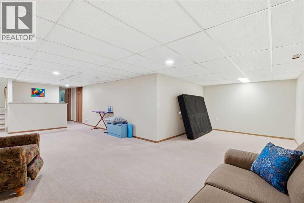 110 Somervale Point Sw Property Photo 29