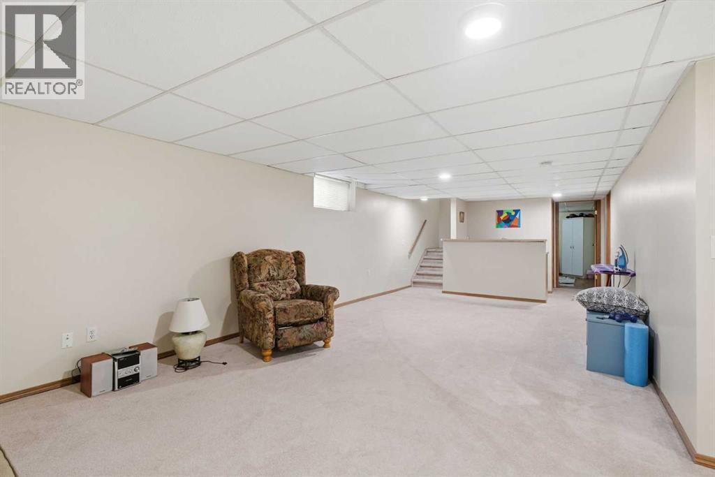 110 Somervale Point Sw Property Photo 30