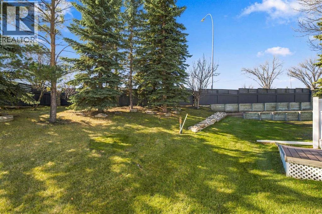 110 Somervale Point Sw Property Photo 39