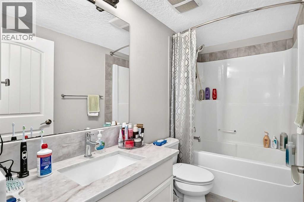 164 Auburn Springs Close Se Property Photo 36