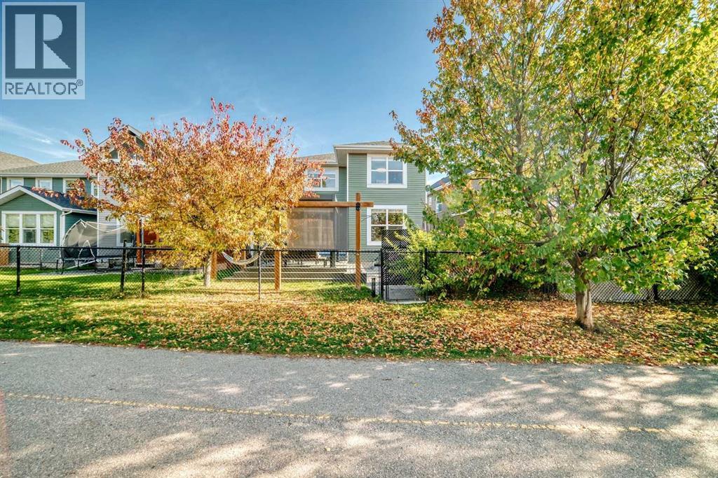164 Auburn Springs Close Se Property Photo 44