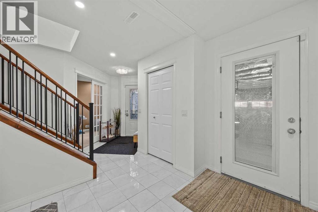 203 St Moritz Drive Sw Property Photo 3