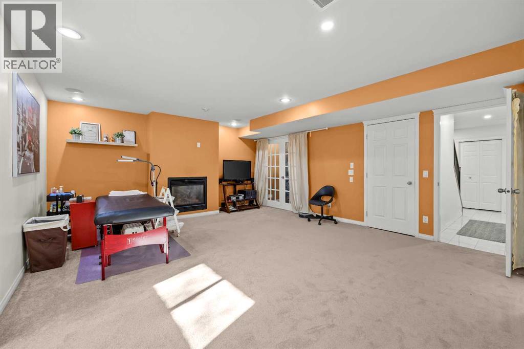 203 St Moritz Drive Sw Property Photo 9