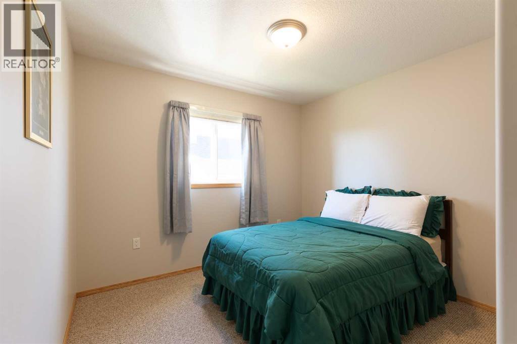 593 Stark Way Se Property Photo 20