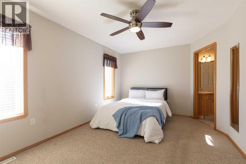 593 Stark Way Se Property Photo 25
