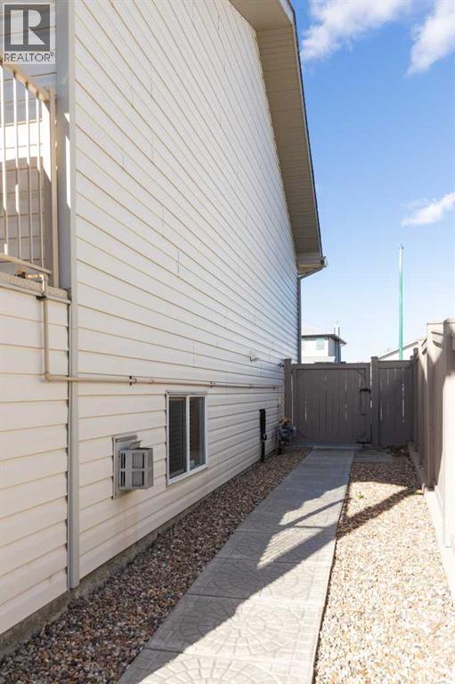 593 Stark Way Se Property Photo 47