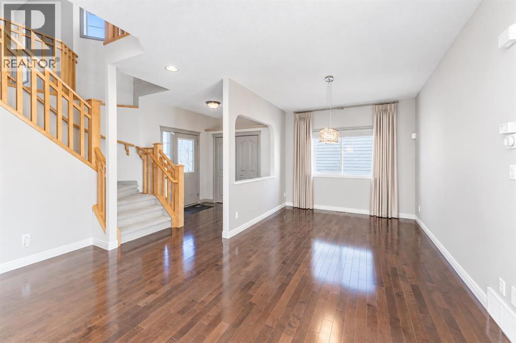 51 Chapalina Terrace Se Property Photo 2