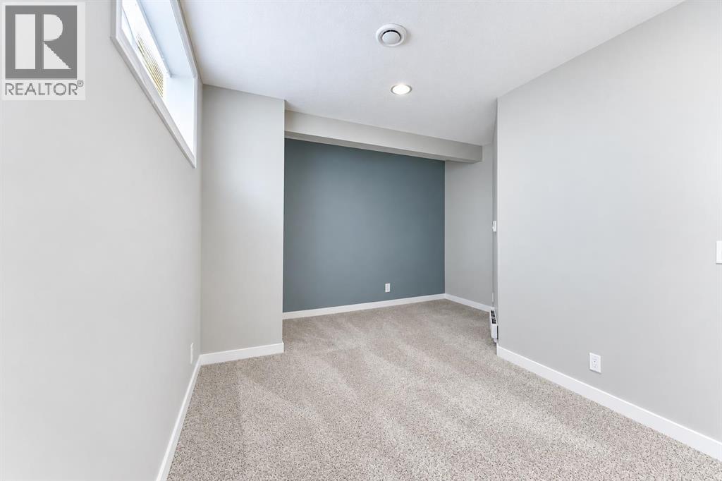 51 Chapalina Terrace Se Property Photo 22