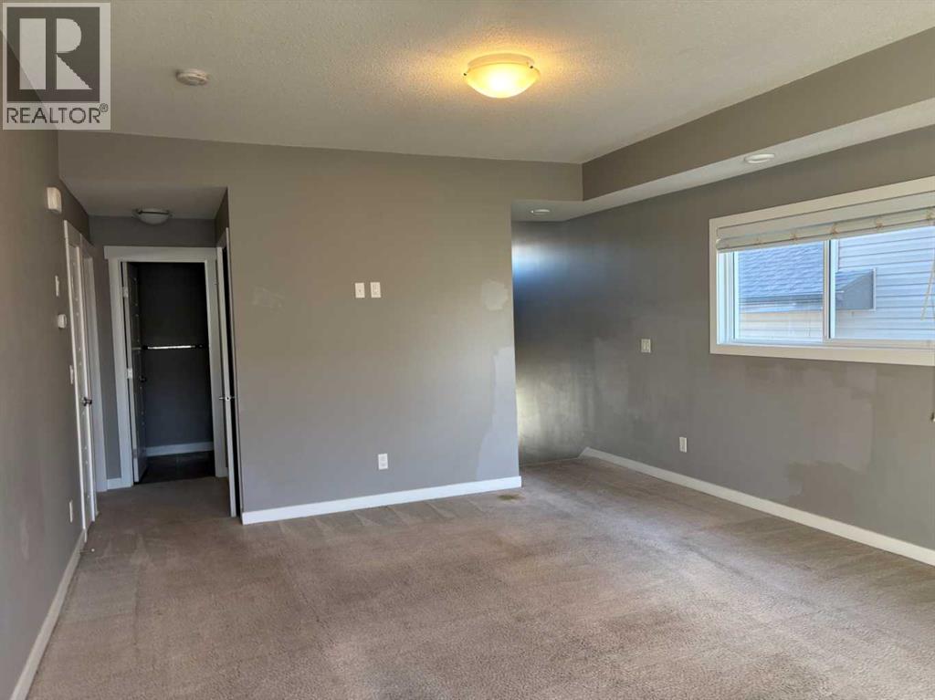 10138 85a Street Property Photo 3