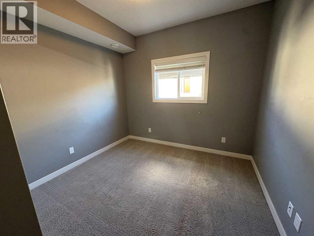 10138 85a Street Property Photo 5