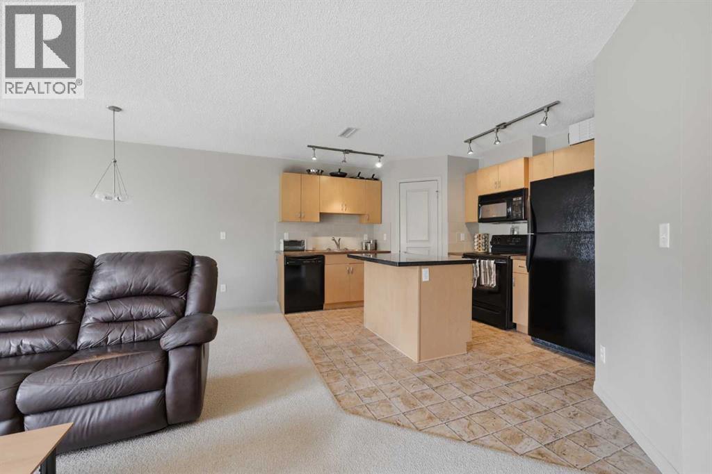 18 Auburn Bay Common Se Property Photo 2