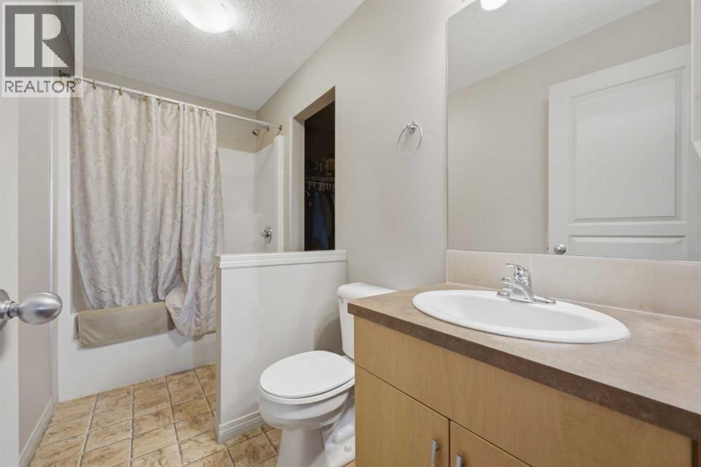 18 Auburn Bay Common Se Property Photo 8