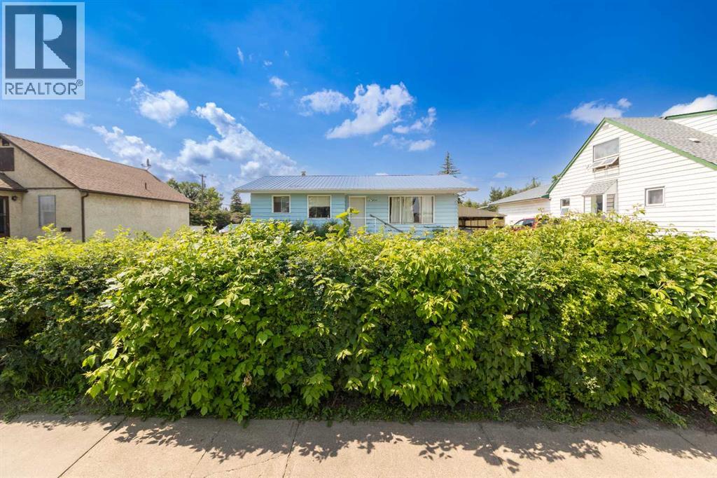5514 49 Avenue Property Photo 7