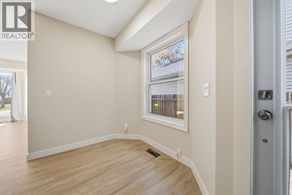 36 Taradale Close Ne Property Photo 9