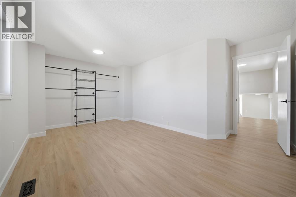 36 Taradale Close Ne Property Photo 15