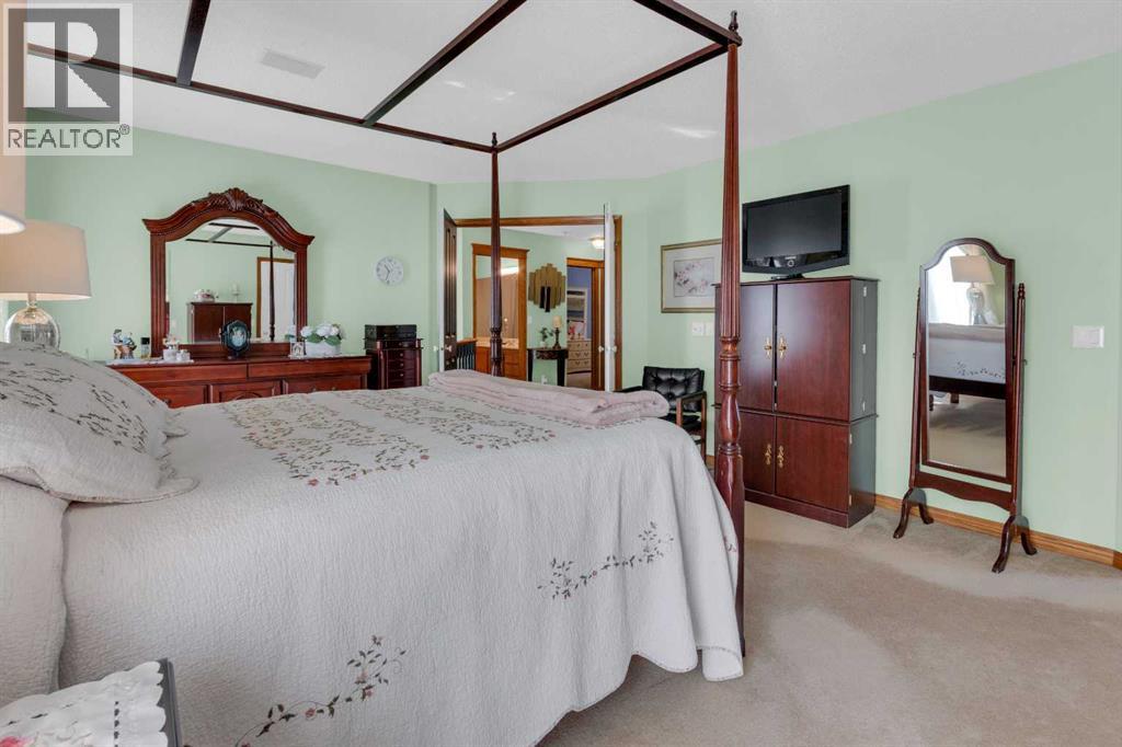 4 Hamptons Heath Nw Property Photo 25