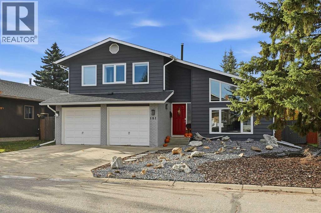 181 Woodbend Way Property Photo 3
