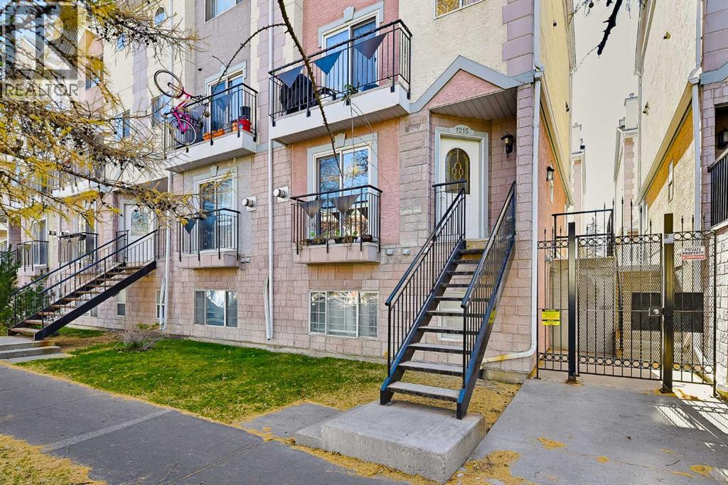 1215 15 Avenue Sw Property Photo 3