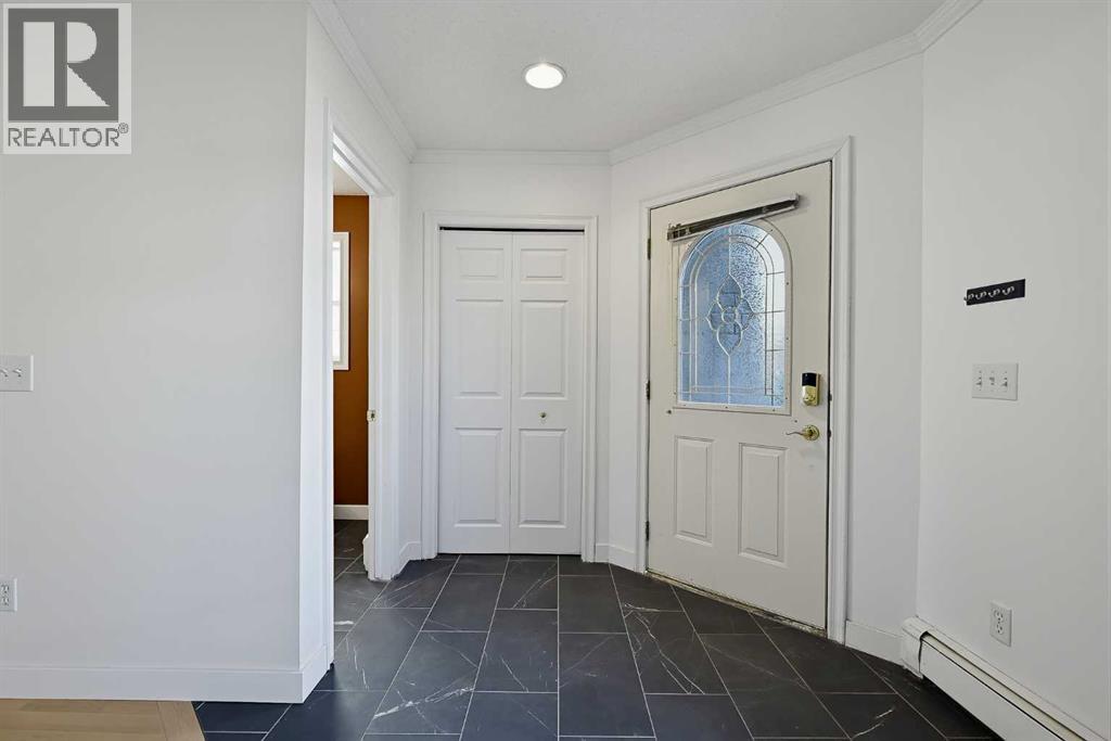 1215 15 Avenue Sw Property Photo 4