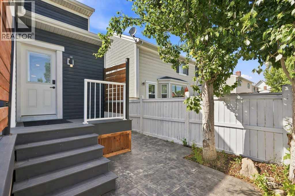 87 Couture Crescent Sw Property Photo 39