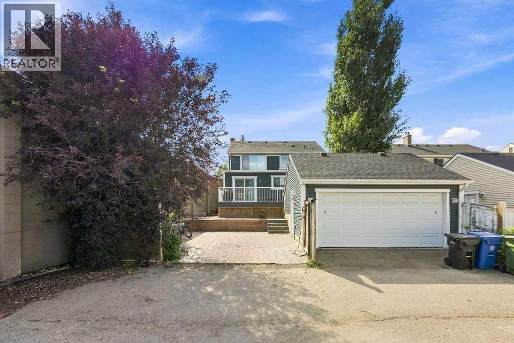 87 Couture Crescent Sw Property Photo 42