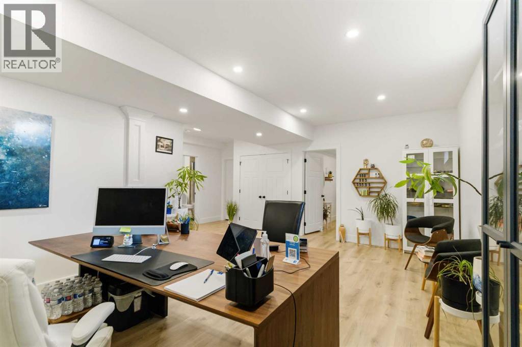 100 Dakin Drive Property Photo 36