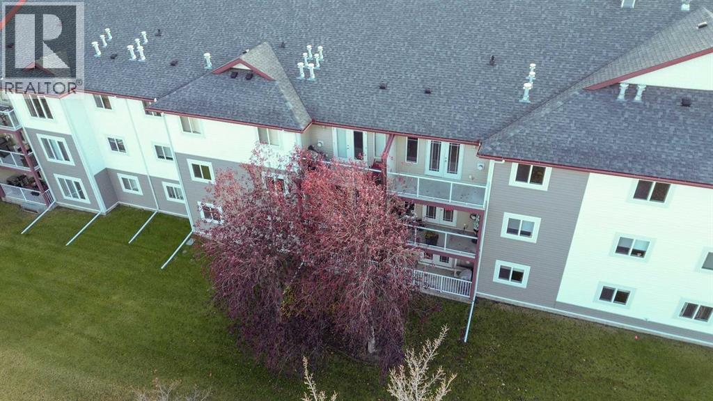 260 Duston Street Property Photo 15