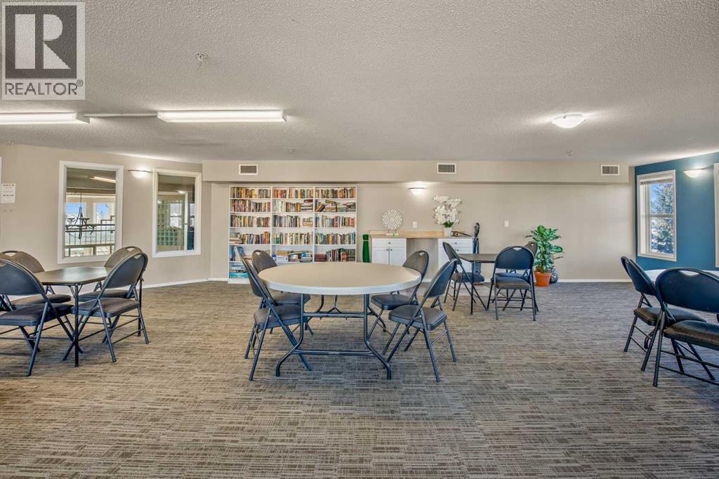 260 Duston Street Property Photo 28