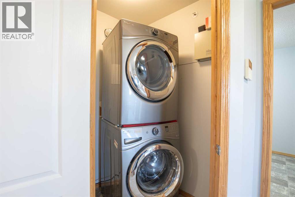 260 Duston Street Property Photo 46