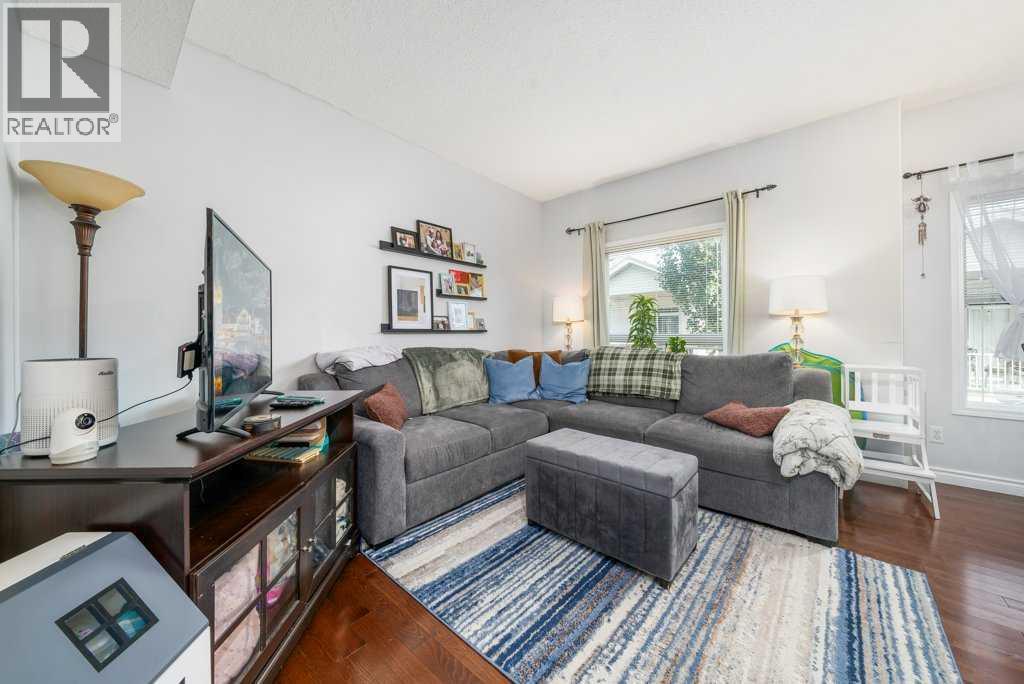 316 Washington Way Se Property Photo 6