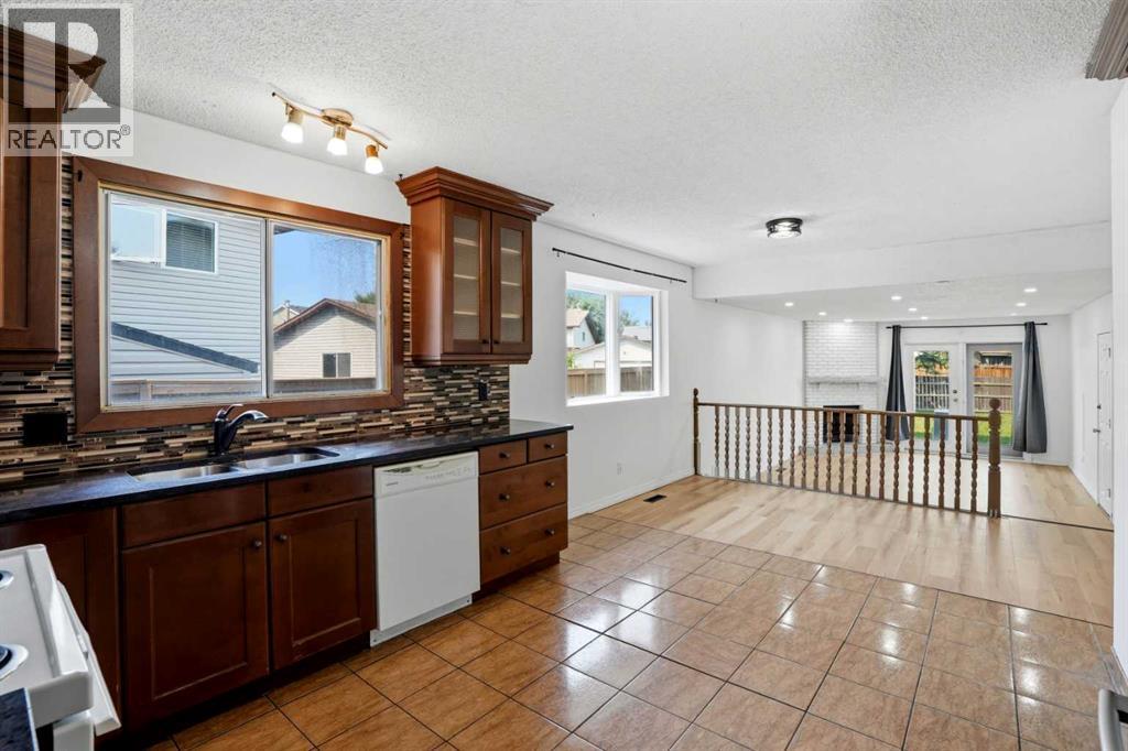 172 Templemont Drive Ne Property Photo 12