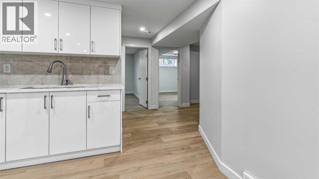 48 Doverglen Crescent Se Property Photo 24