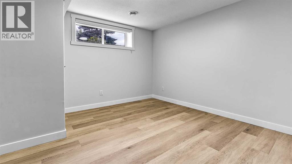 48 Doverglen Crescent Se Property Photo 31