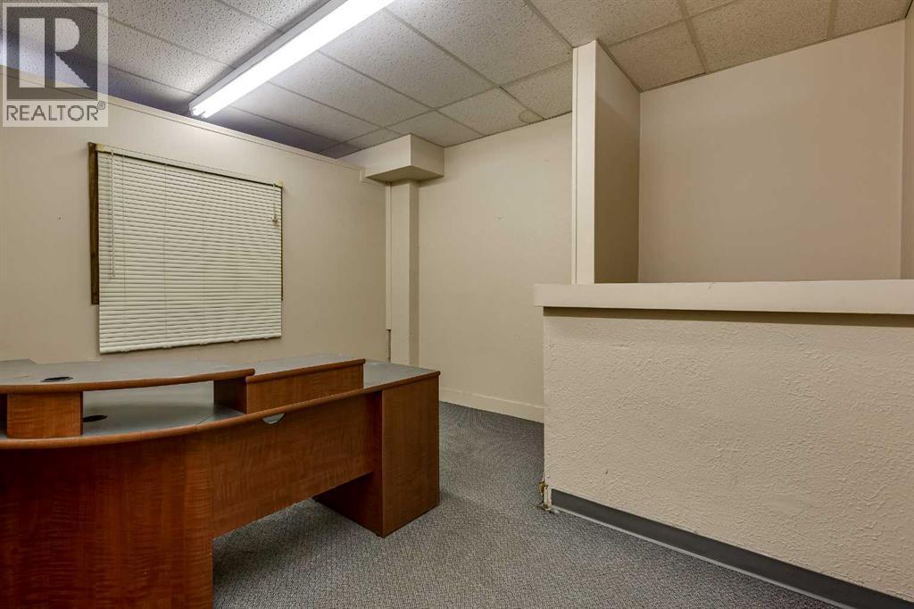 5101 50 Avenue Property Photo 17