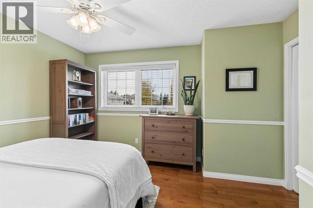 278 Douglasdale Point Se Property Photo 25