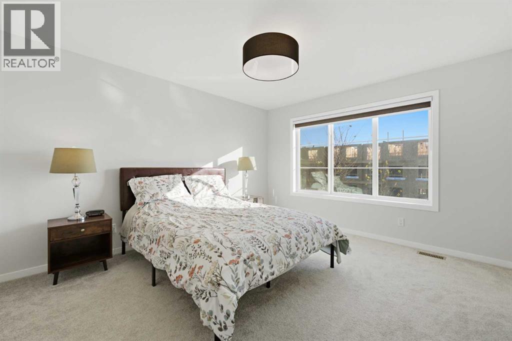 15113 37 Street Sw Property Photo 18