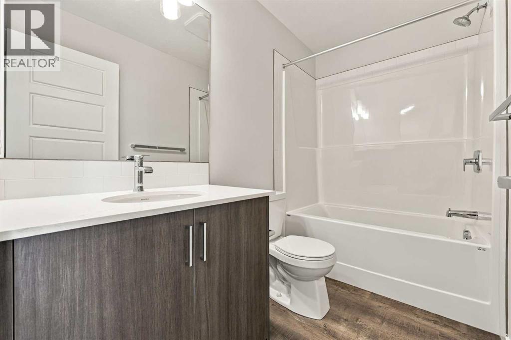 132 Red Embers Link Northeast Property Photo 24