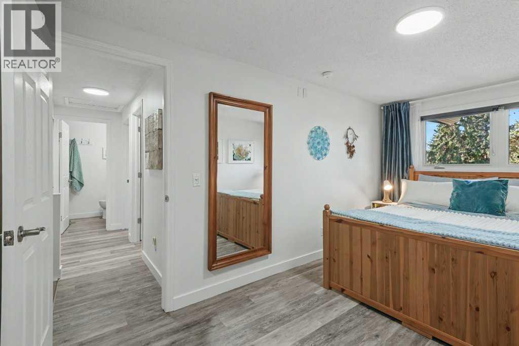 203 Lynnview Road Southeast Property Photo 14