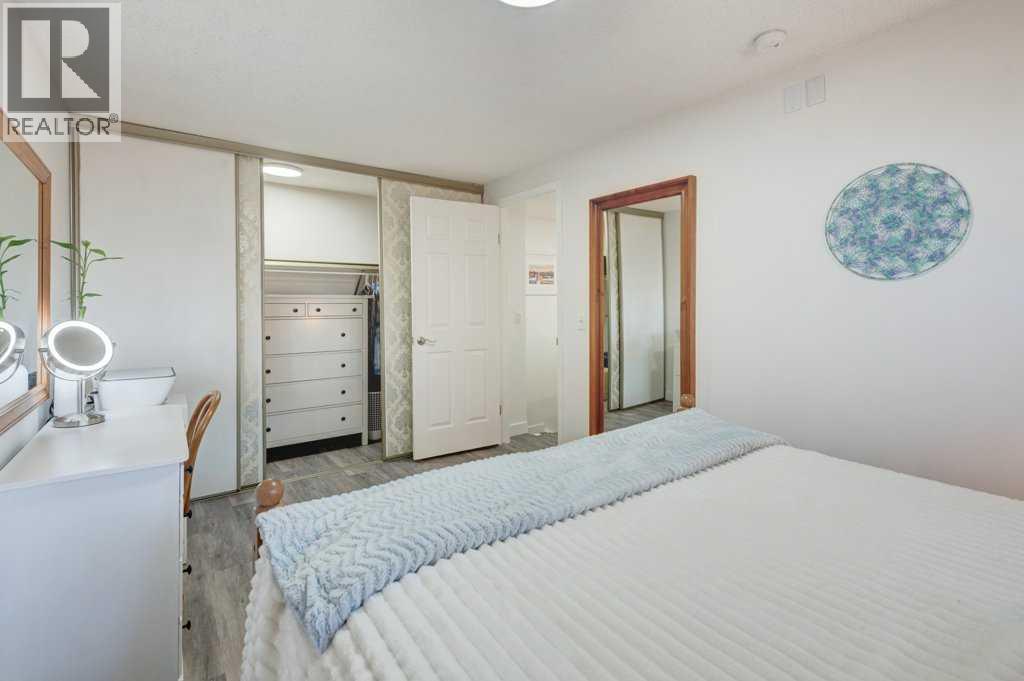 203 Lynnview Road Southeast Property Photo 15