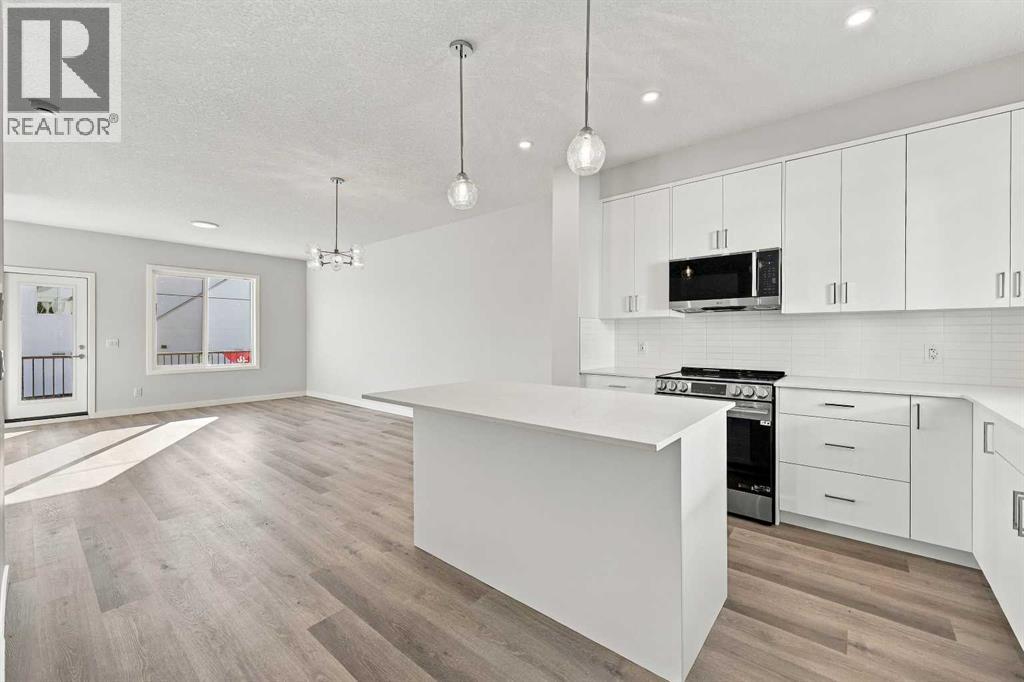 60 Red Embers Plaza Ne Property Photo 10