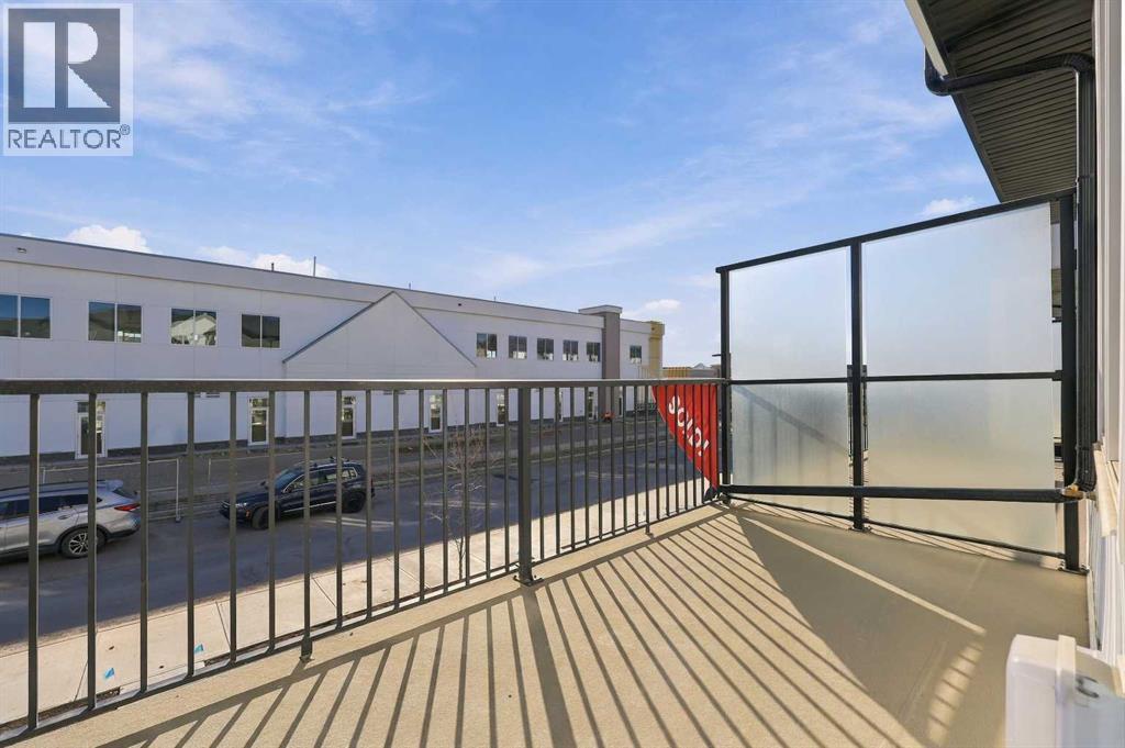 60 Red Embers Plaza Ne Property Photo 14