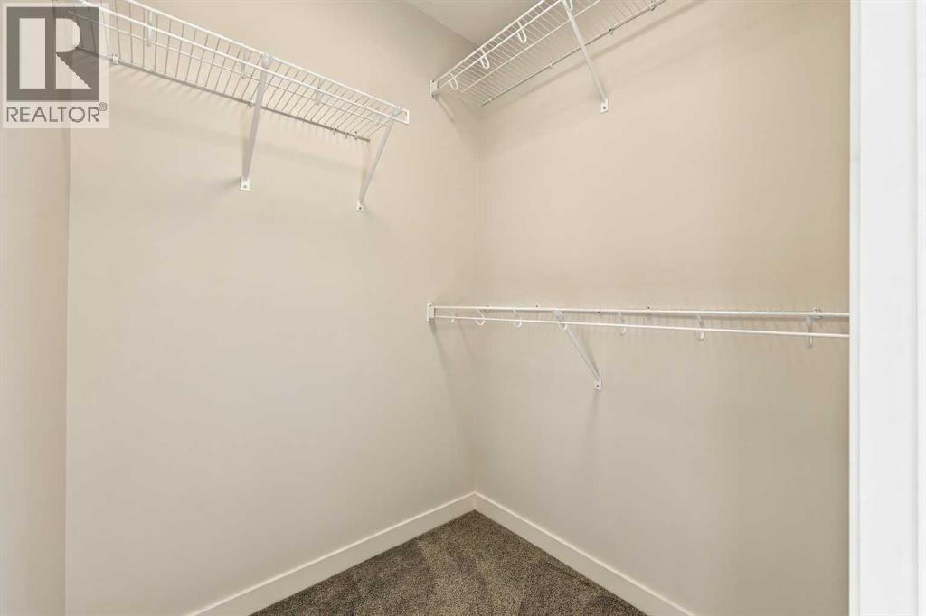 60 Red Embers Plaza Ne Property Photo 19