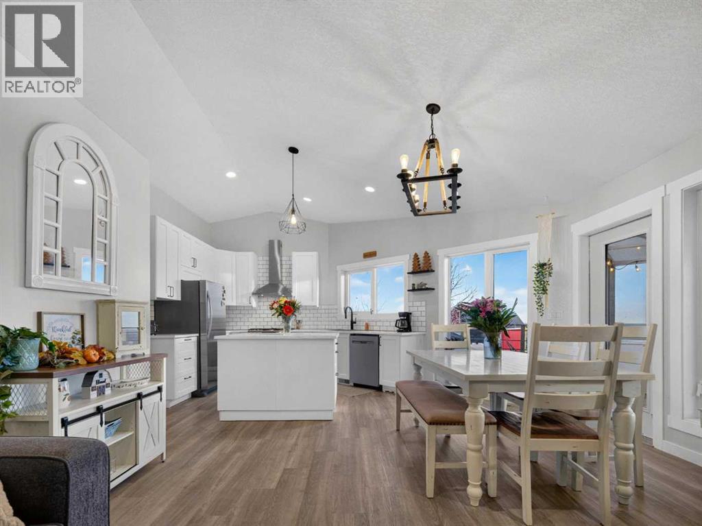 418011 336 Street E Property Photo 9