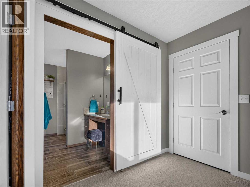 418011 336 Street E Property Photo 15