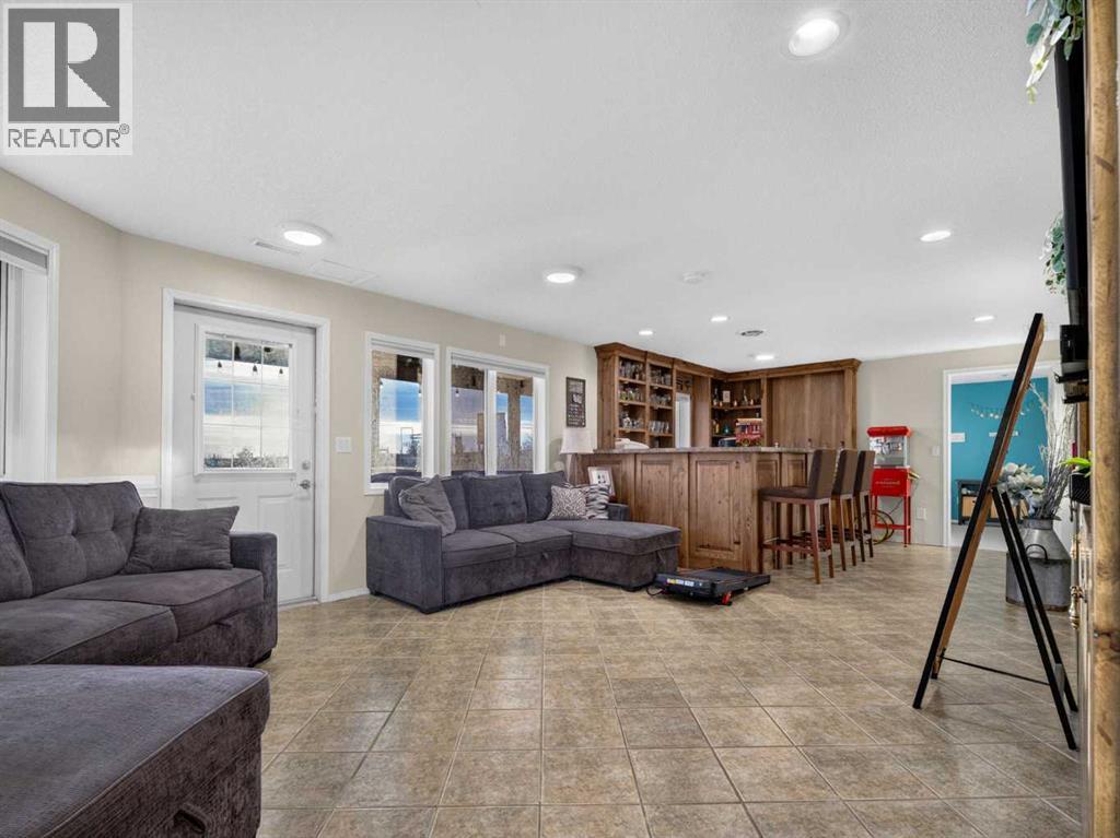 418011 336 Street E Property Photo 23