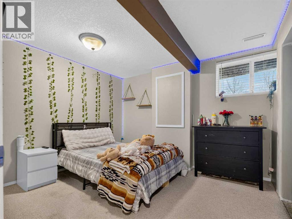418011 336 Street E Property Photo 29