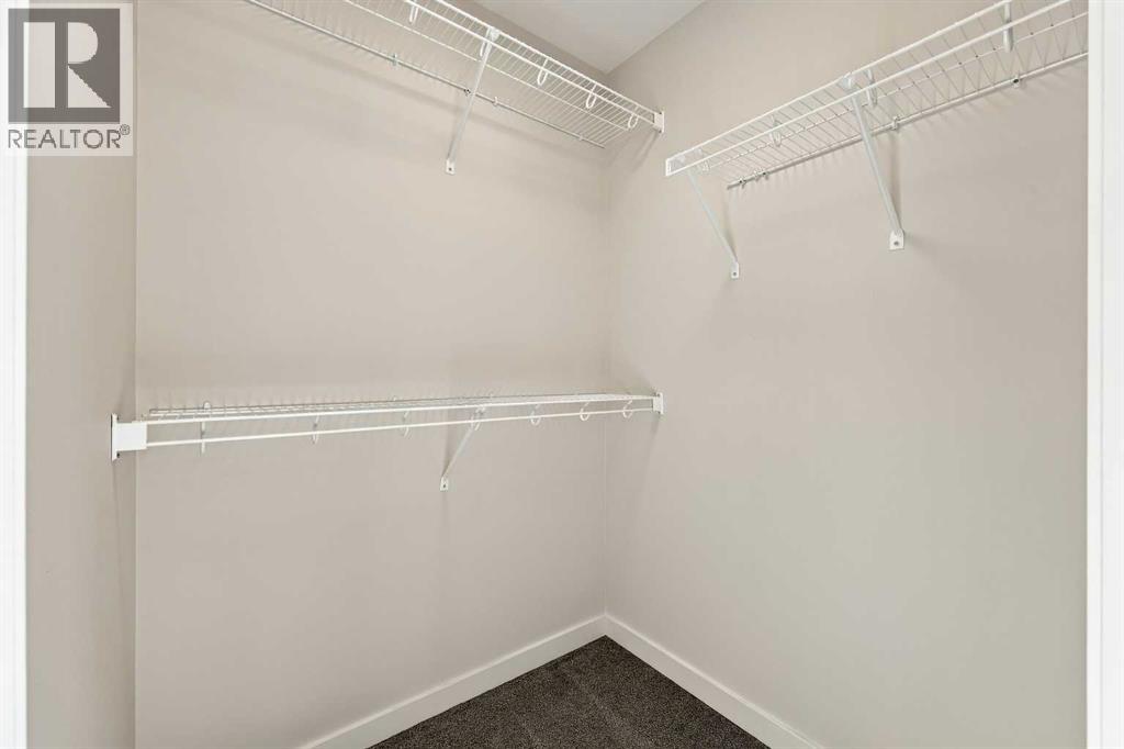 90 Red Embers Plaza Ne Property Photo 21