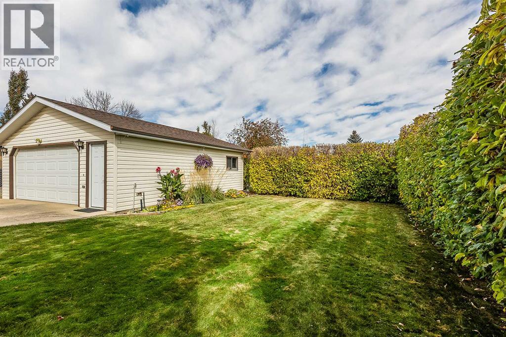 46 Ross Haven Place Se Property Photo 5
