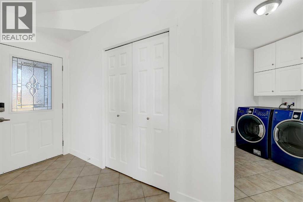 11445 69 Avenue Property Photo 2