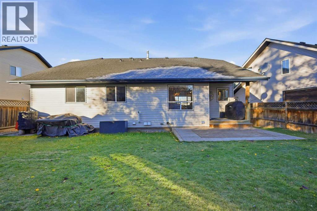 57 Falcon Crescent Property Photo 27